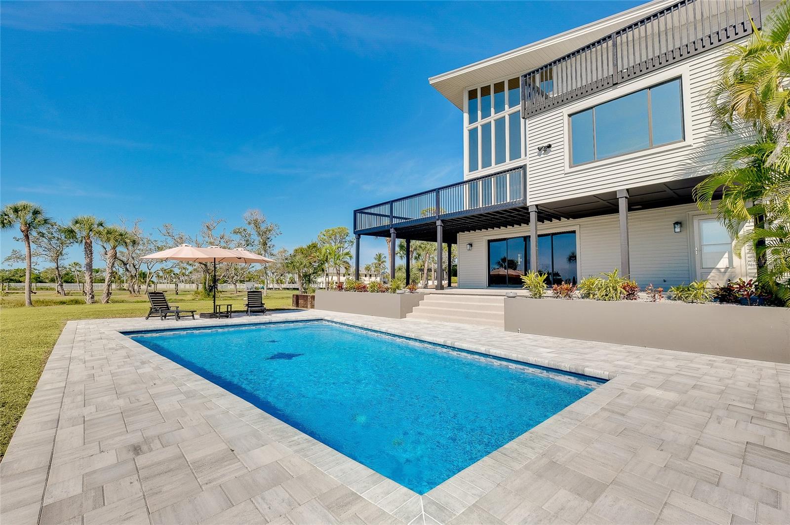1089 BAYSHORE DR — photo 36