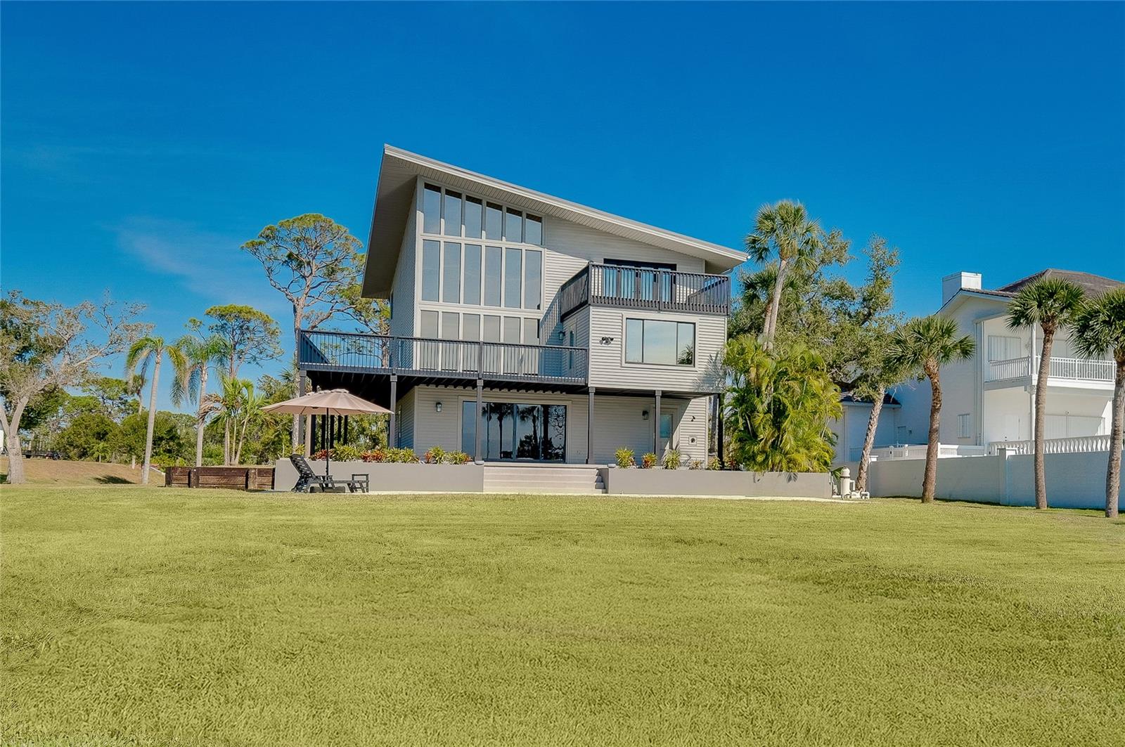 1089 BAYSHORE DR — photo 3