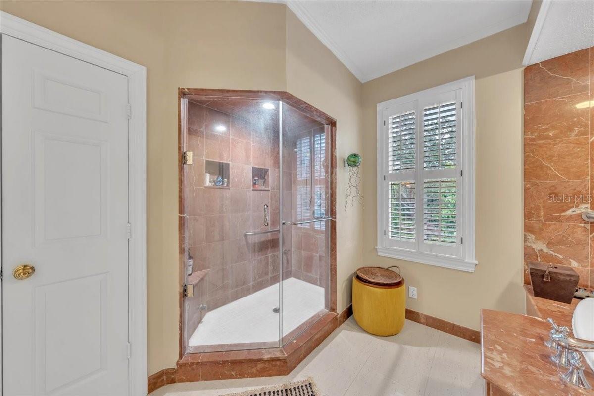 6212 BAYSHORE BLVD #K — photo 17