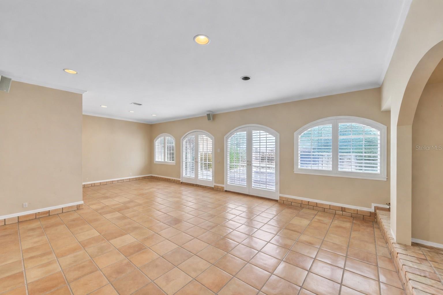 6212 BAYSHORE BLVD #K — photo 8