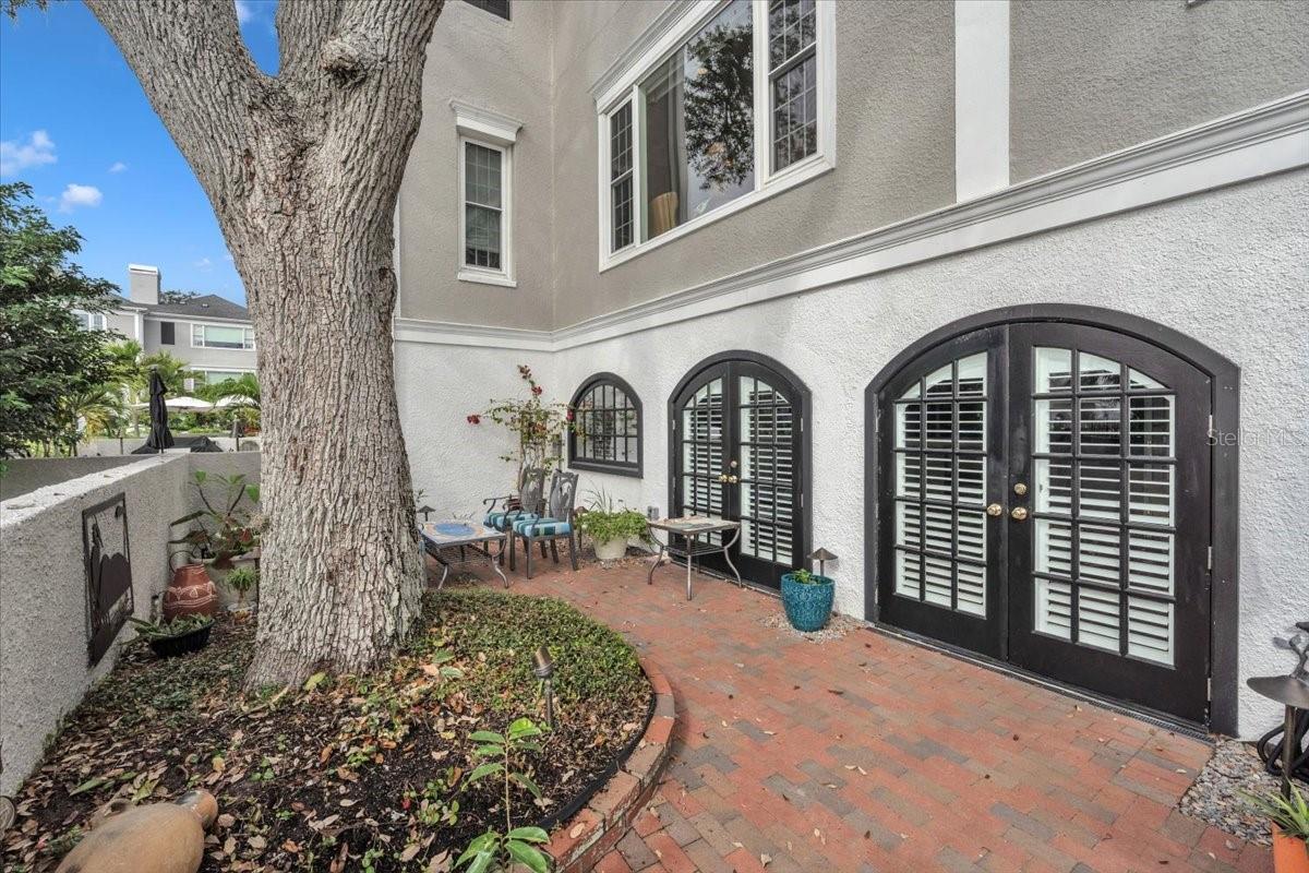 6212 BAYSHORE BLVD #K — photo 27