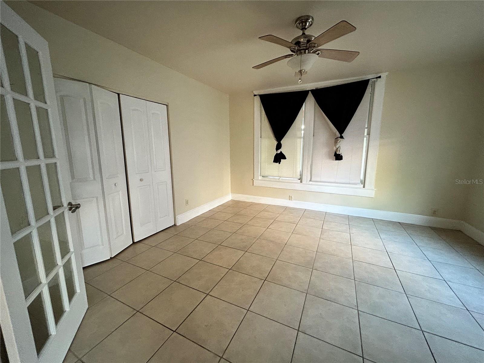 727 DARTMOOR ST N #301 — photo 6