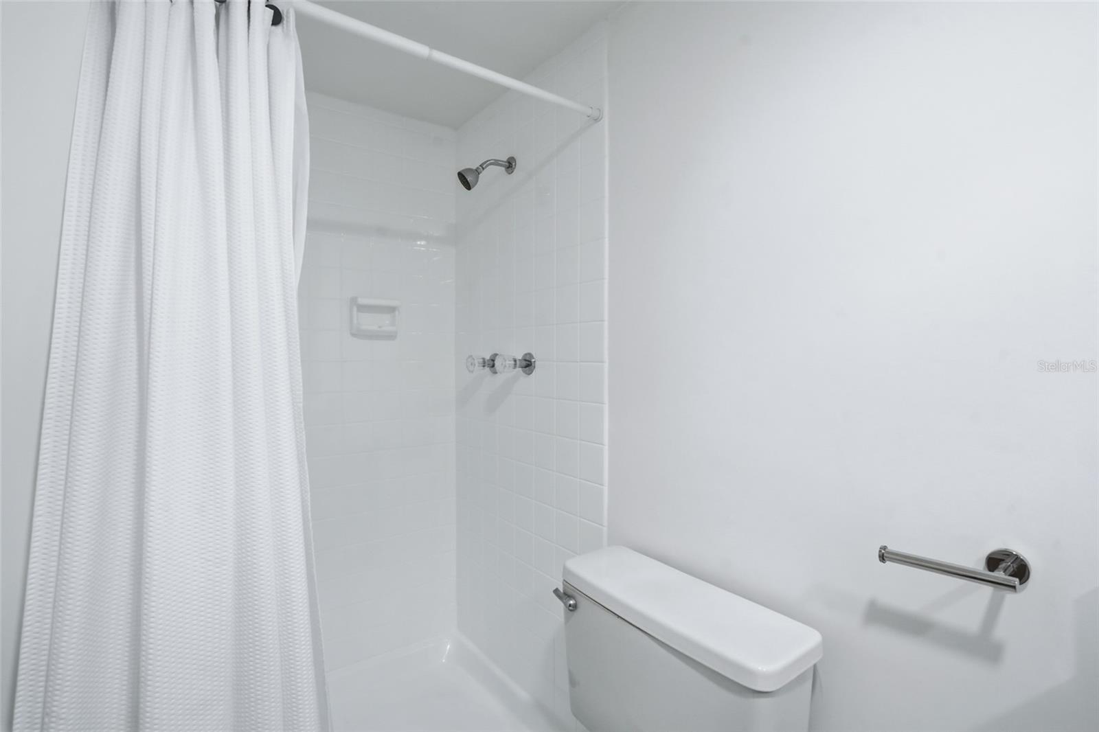 5095 BAY ST NE #210 — photo 18