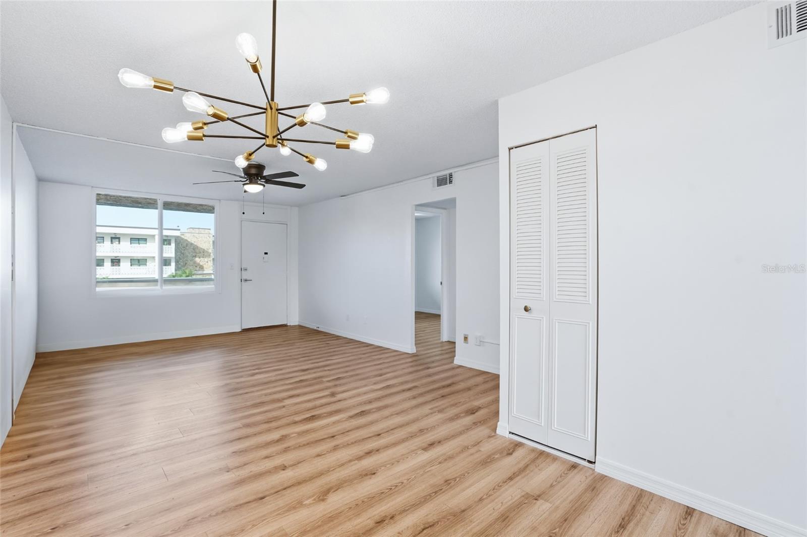 5095 BAY ST NE #210 — photo 4