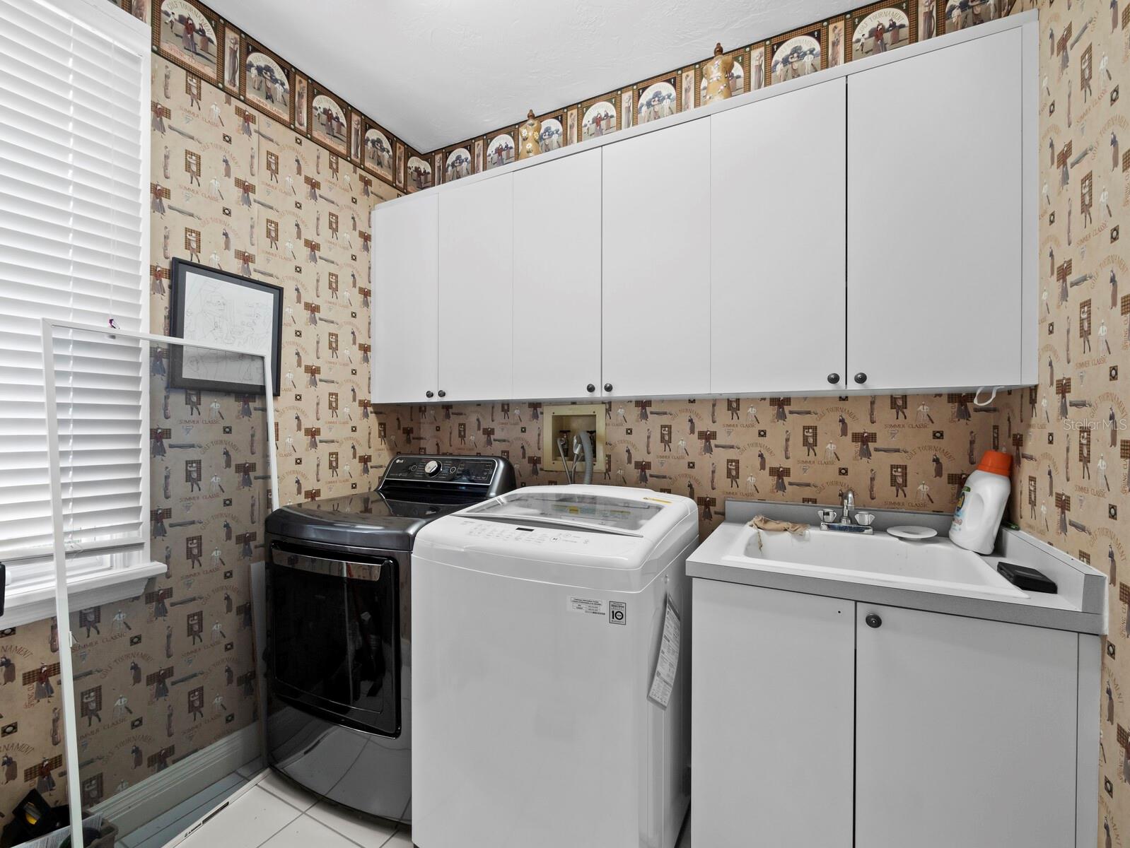 836 EVERGREEN WAY — photo 39