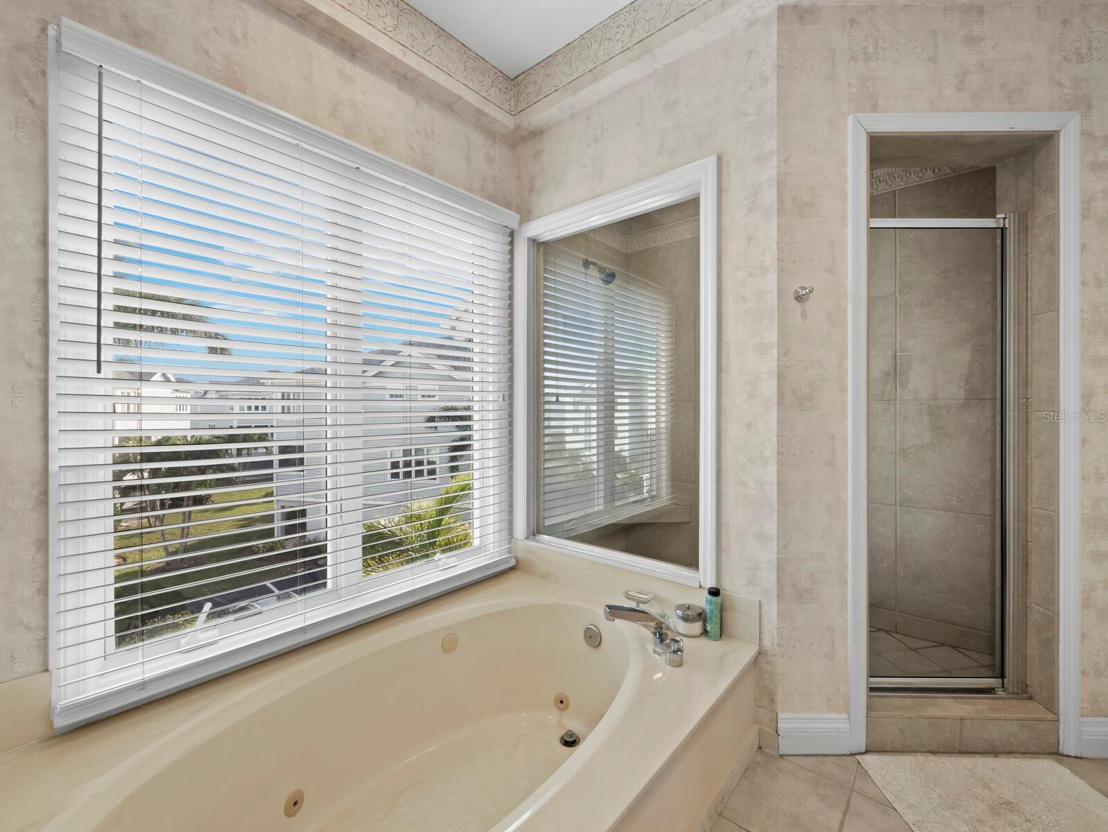 836 EVERGREEN WAY — photo 38