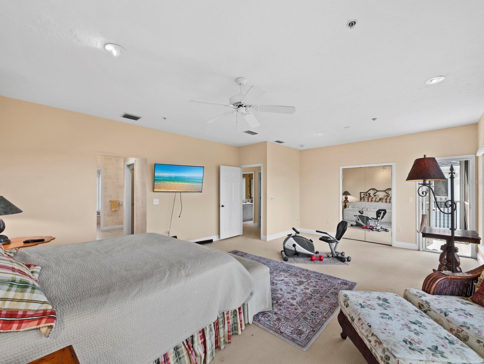 836 EVERGREEN WAY — photo 30