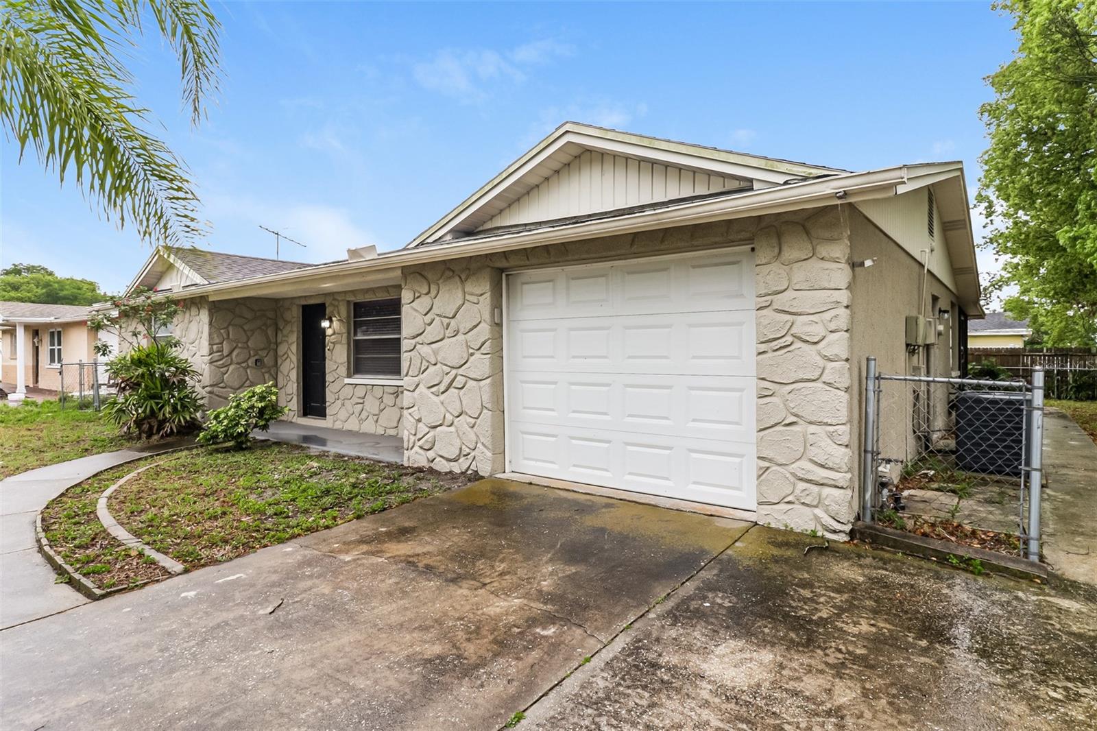 7004 MAYFIELD DR — photo 3