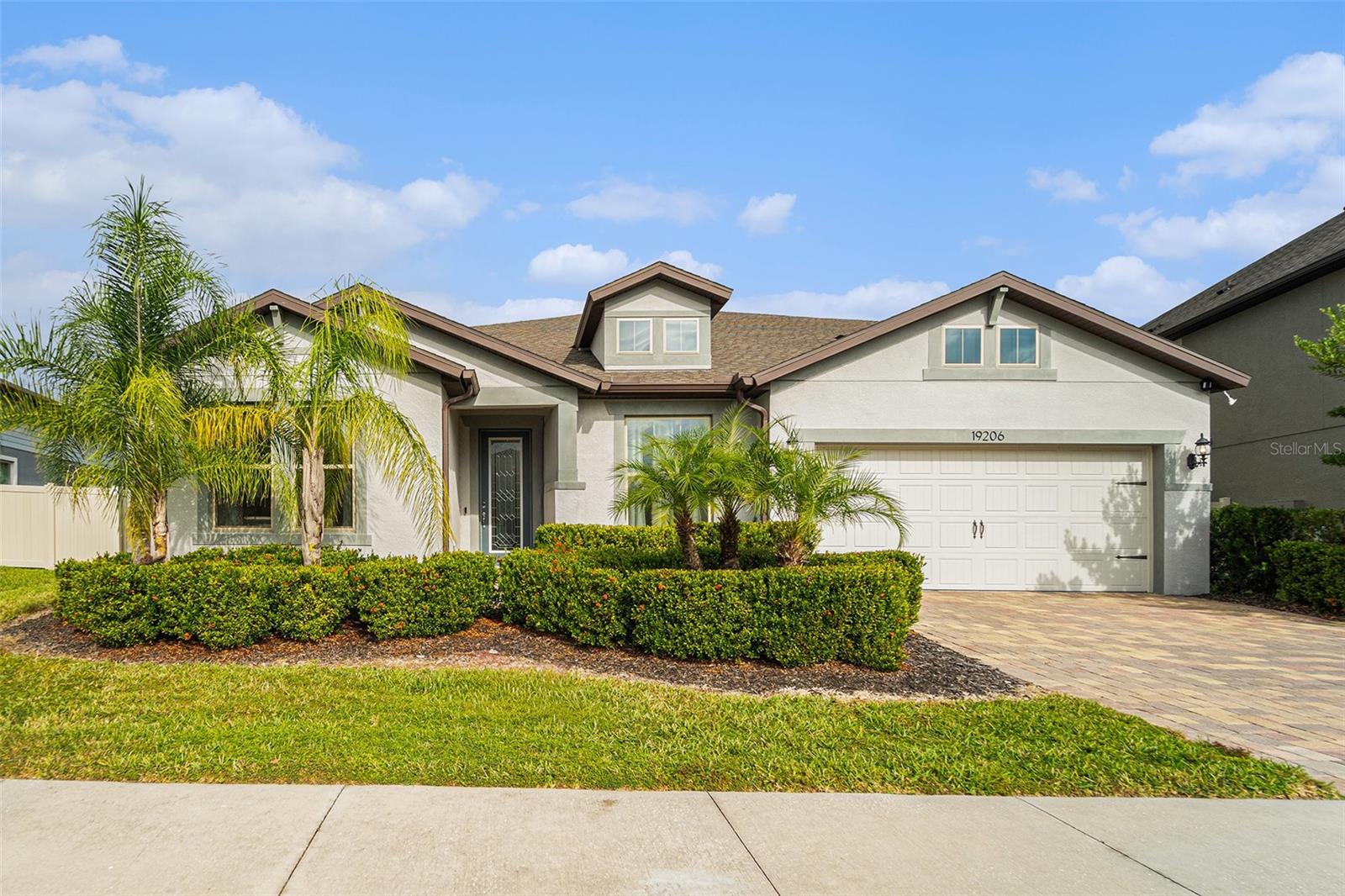 19206 BRIARBROOK DR — photo 2