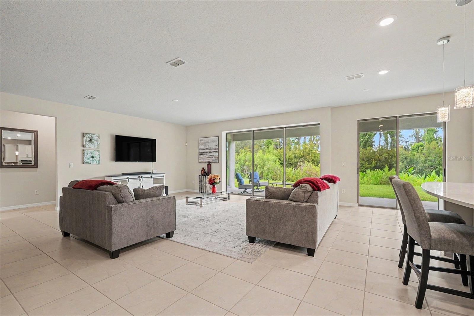 19206 BRIARBROOK DR — photo 14