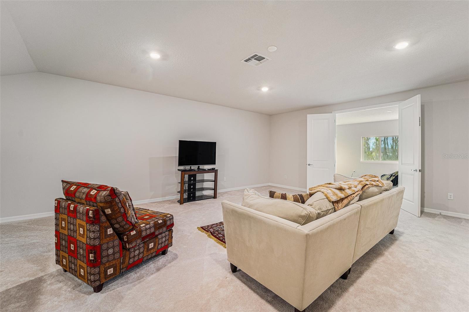 19206 BRIARBROOK DR — photo 32