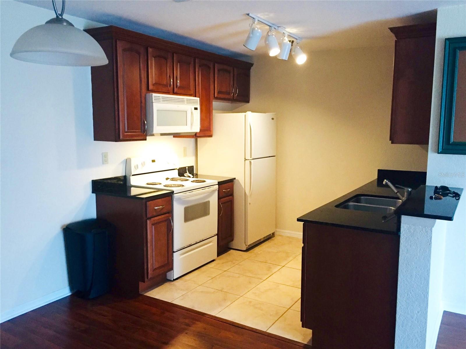 10263 GANDY BLVD N #513 — photo 5