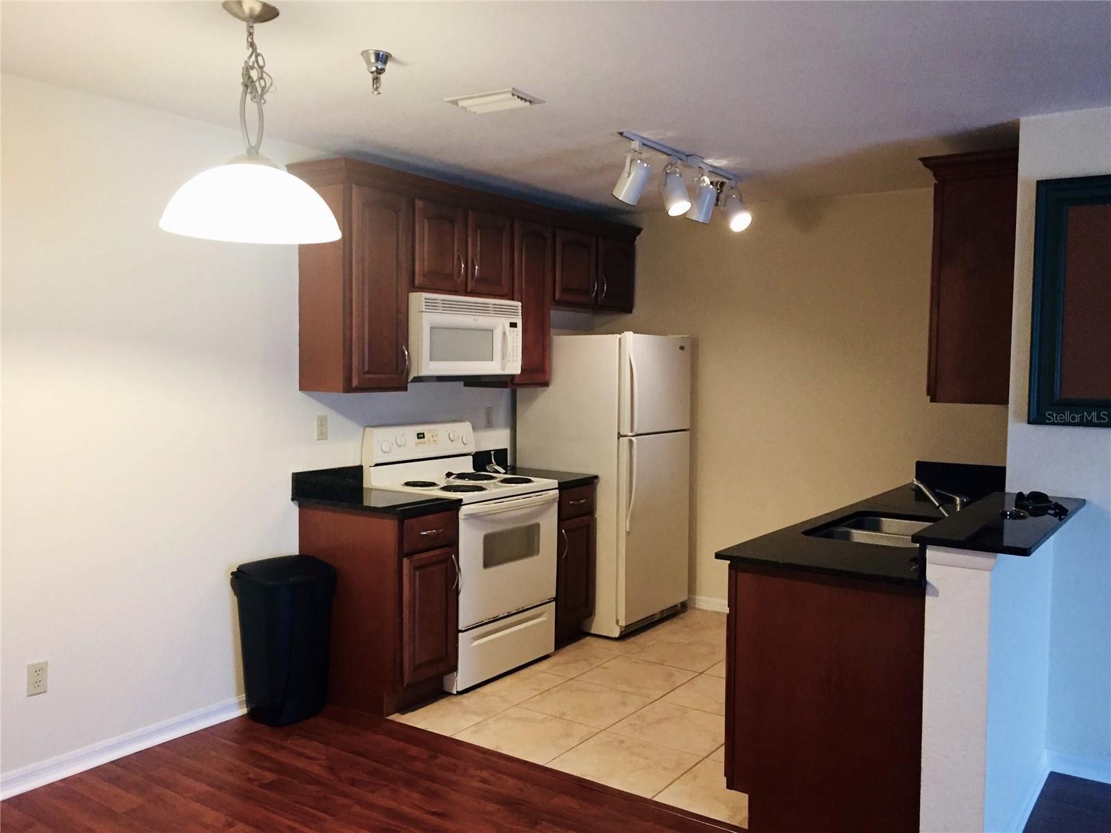10263 GANDY BLVD N #513 — photo 26