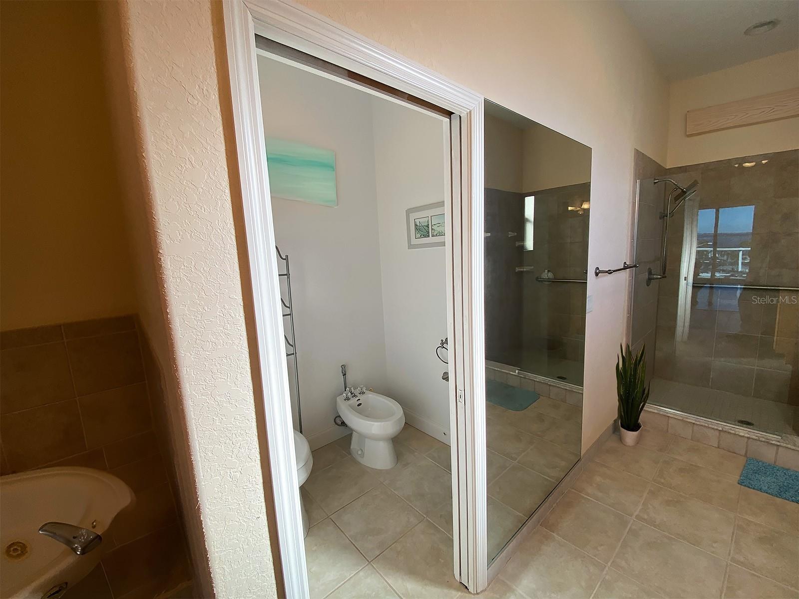 6249 LONNIE LEE LN — photo 22
