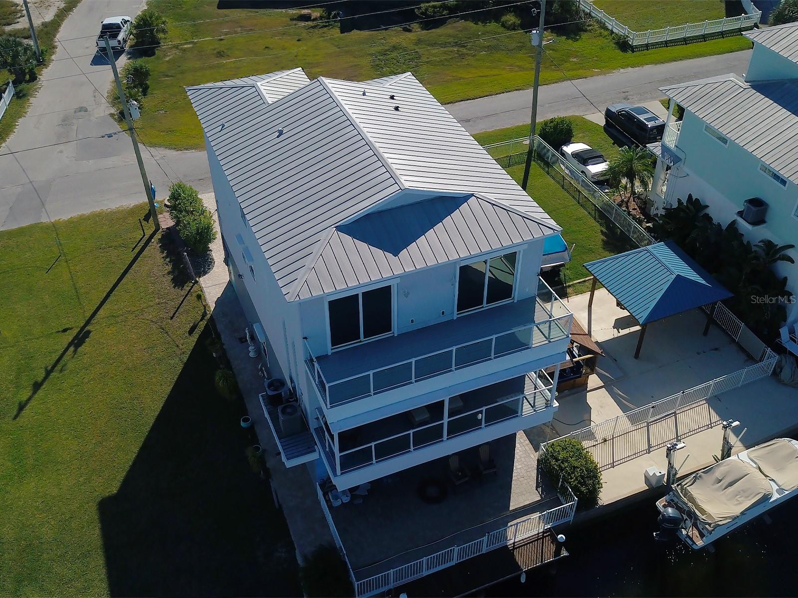 6249 LONNIE LEE LN — photo 36