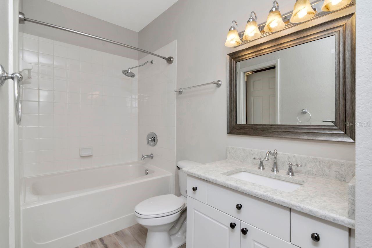 2217 TUSCANY TRCE #10 — photo 16