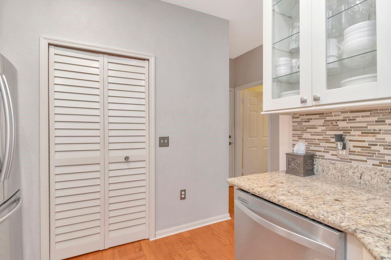 2217 TUSCANY TRCE #10 — photo 25