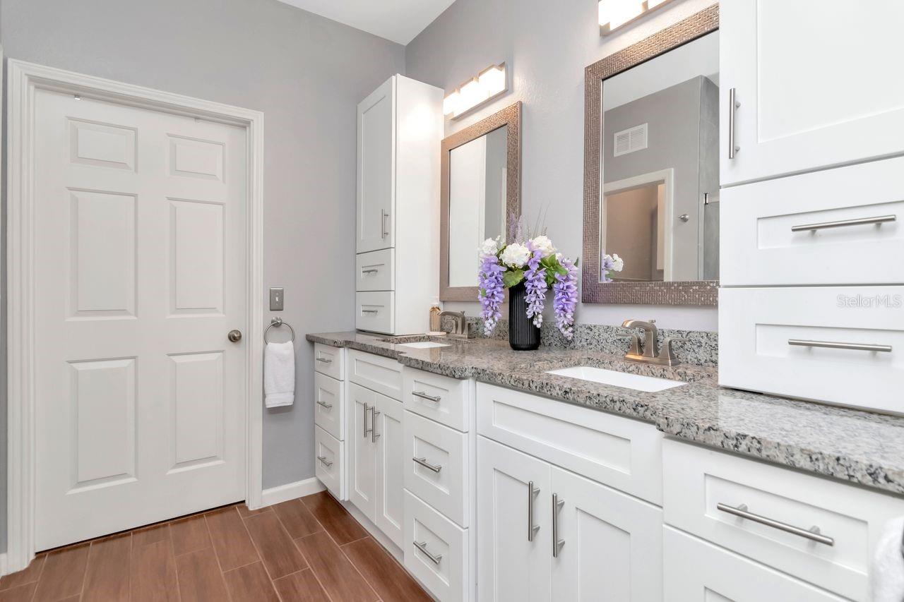 2217 TUSCANY TRCE #10 — photo 8