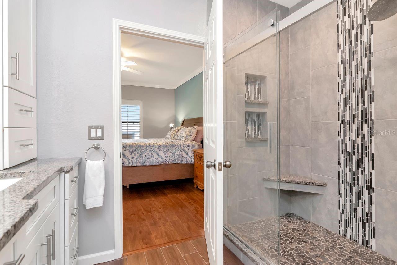 2217 TUSCANY TRCE #10 — photo 9