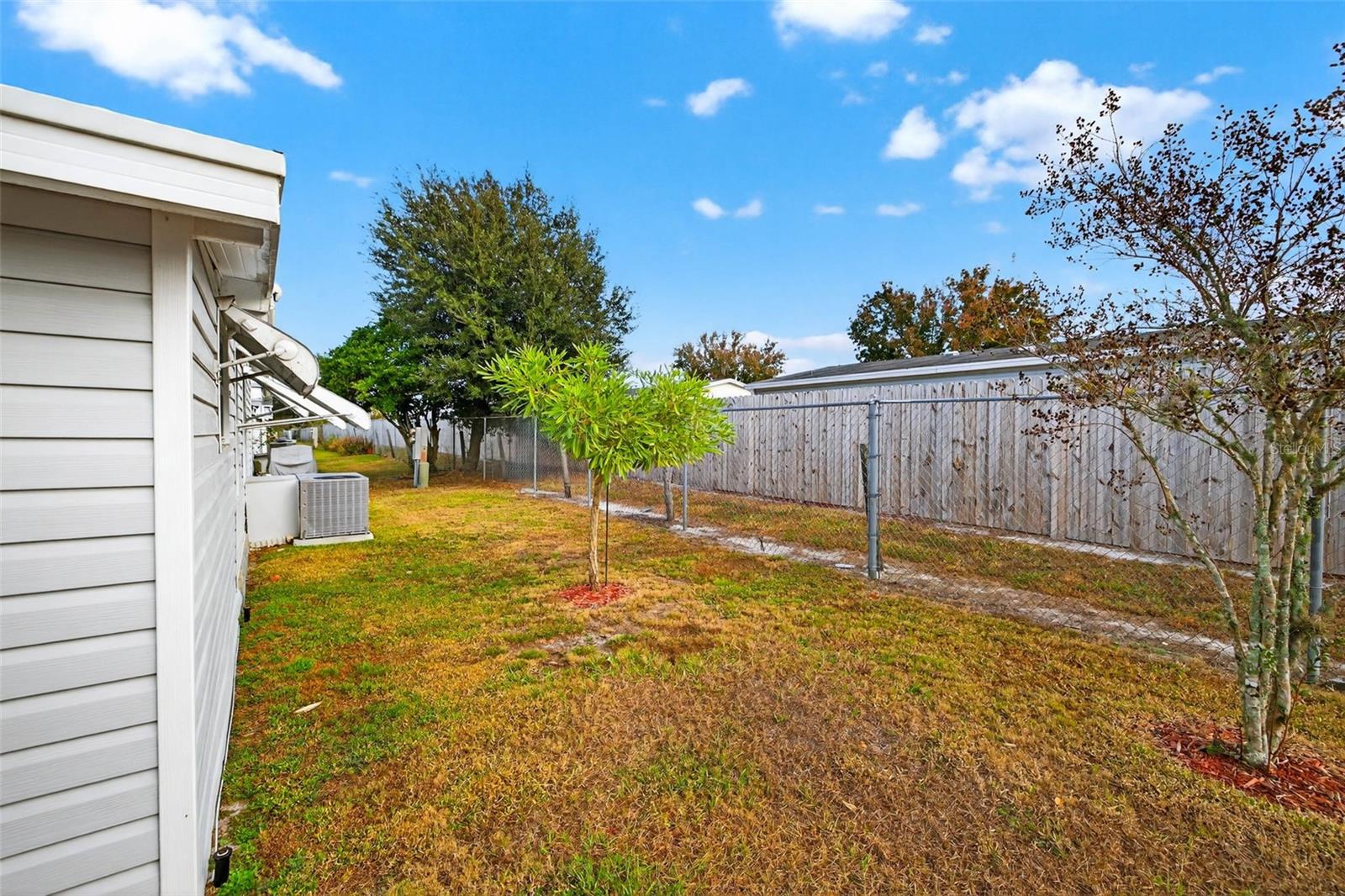 3904 WILLIAM HUME DR — photo 23