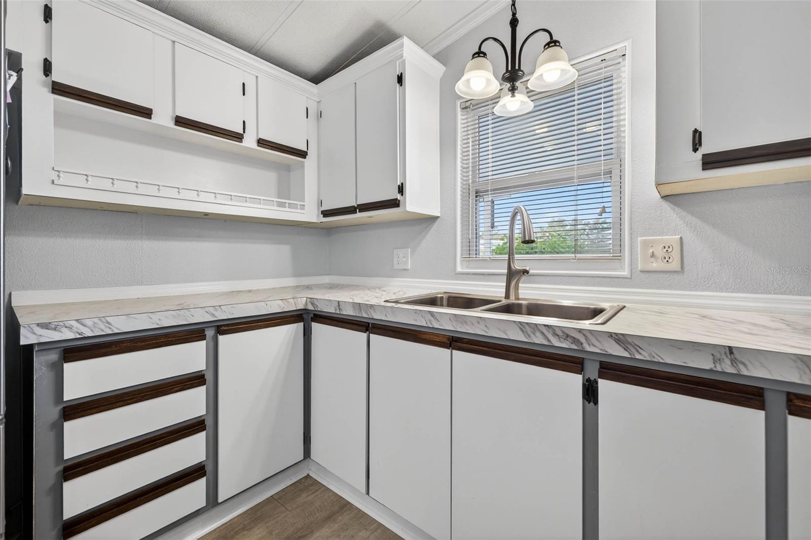 3904 WILLIAM HUME DR — photo 9