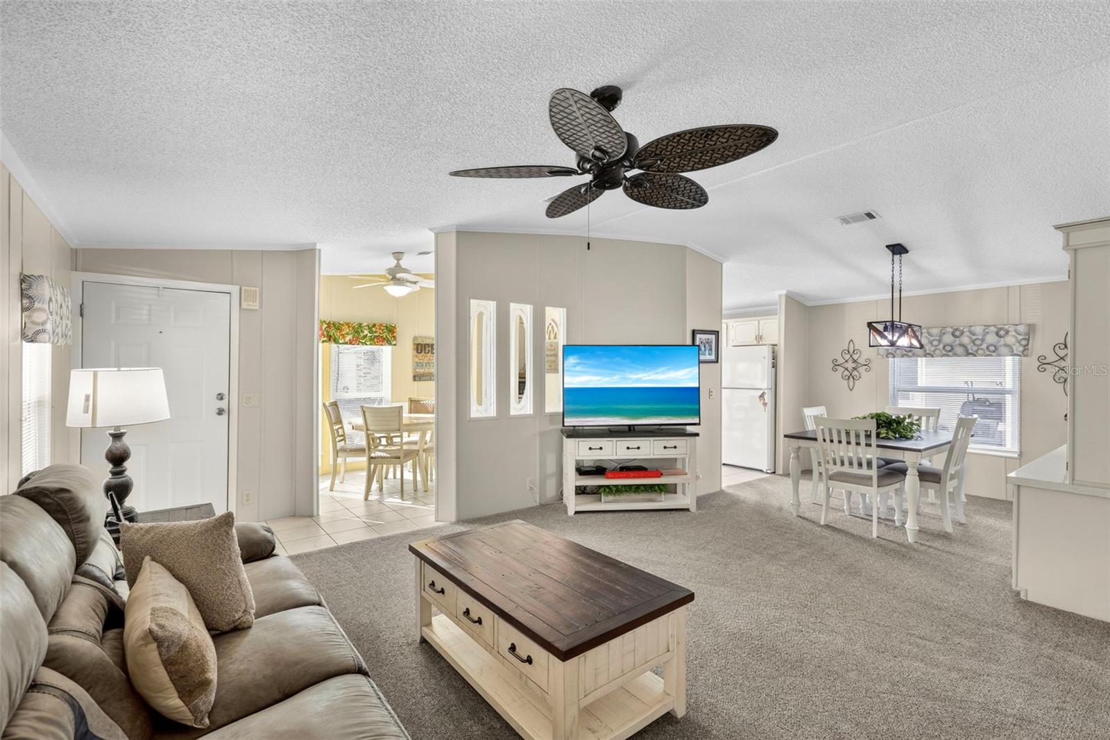 512 LA PLAYA CIR — photo 13
