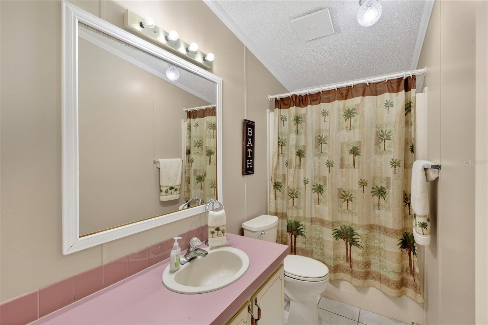 512 LA PLAYA CIR — photo 25