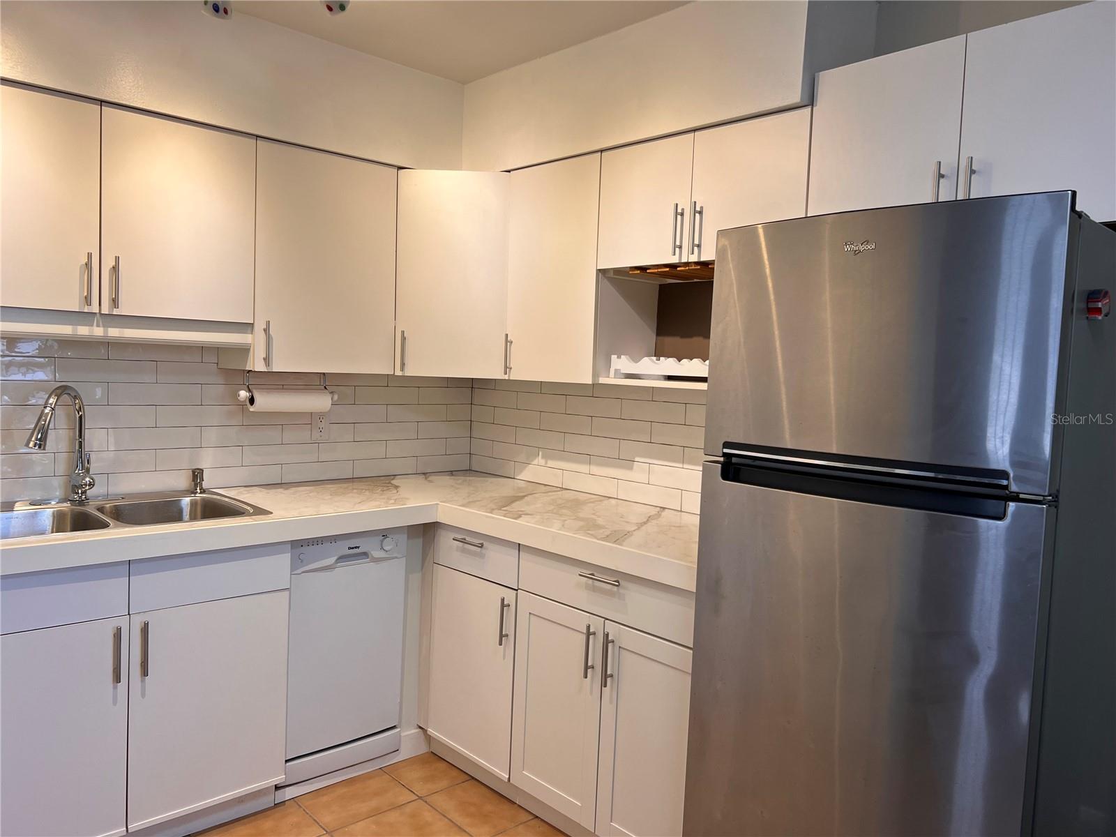 503 N OSPREY AVE — photo 27