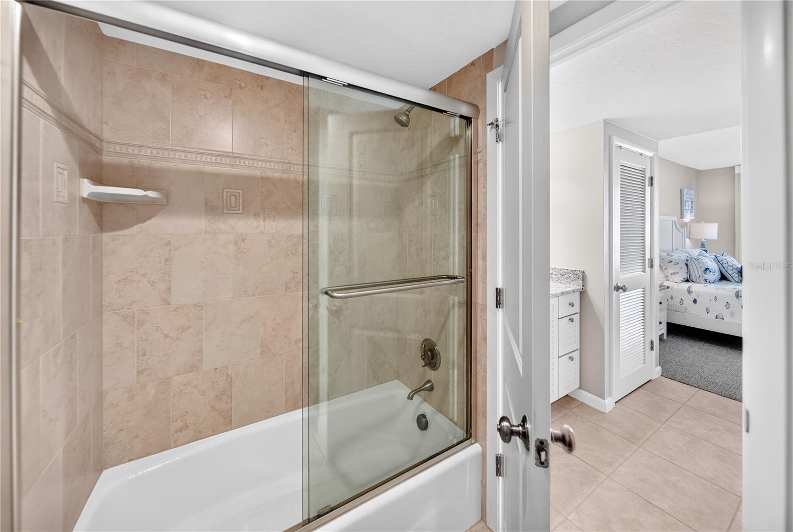 1212 BENJAMIN FRANKLIN DR #206 — photo 24