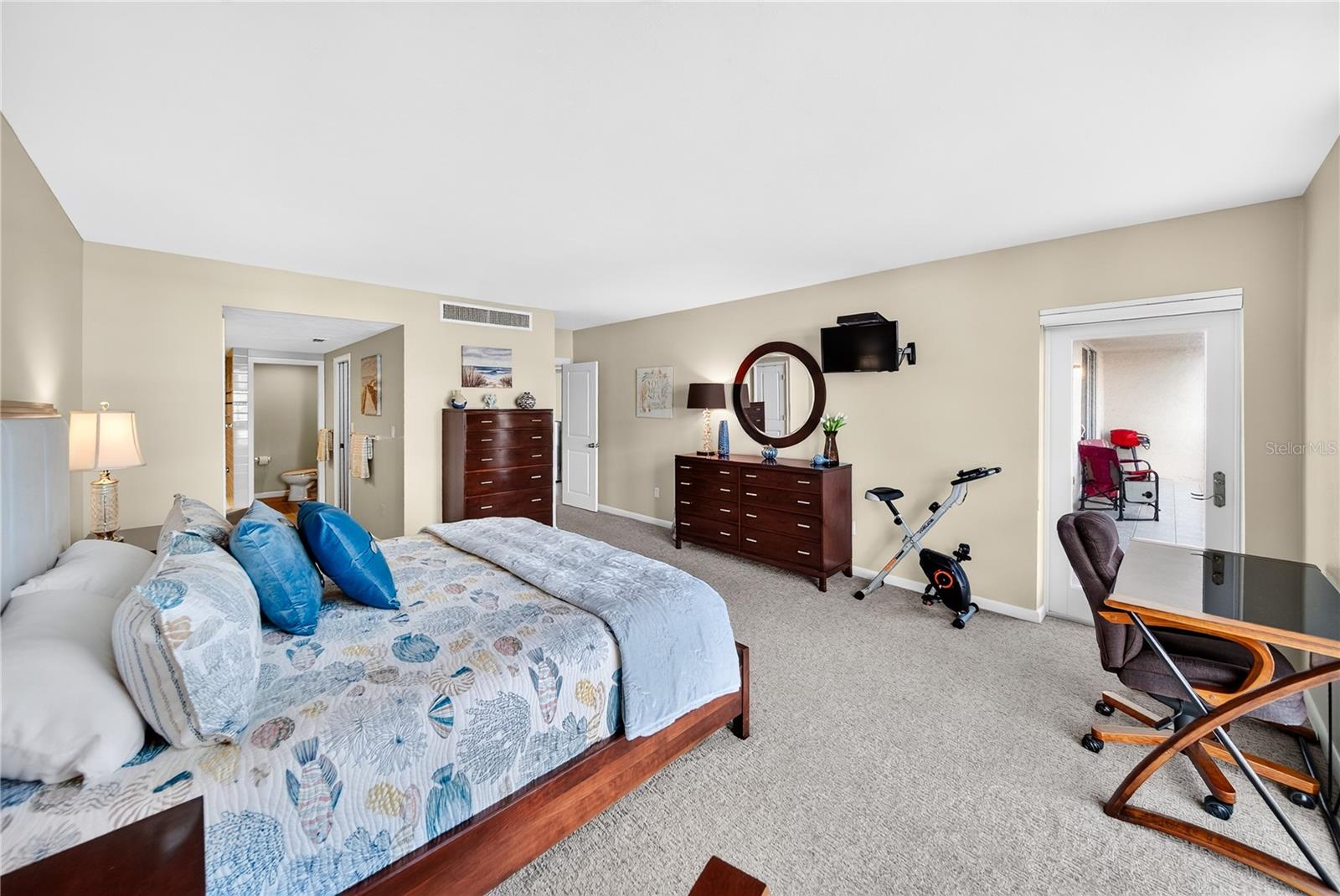 1212 BENJAMIN FRANKLIN DR #206 — photo 26