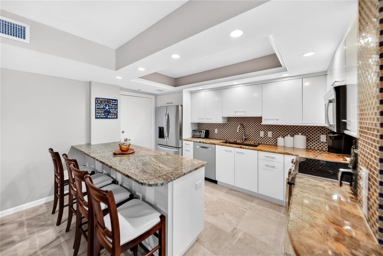 1212 BENJAMIN FRANKLIN DR #206 — photo 12