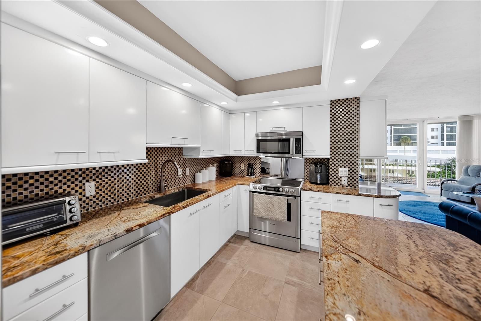 1212 BENJAMIN FRANKLIN DR #206 — photo 13