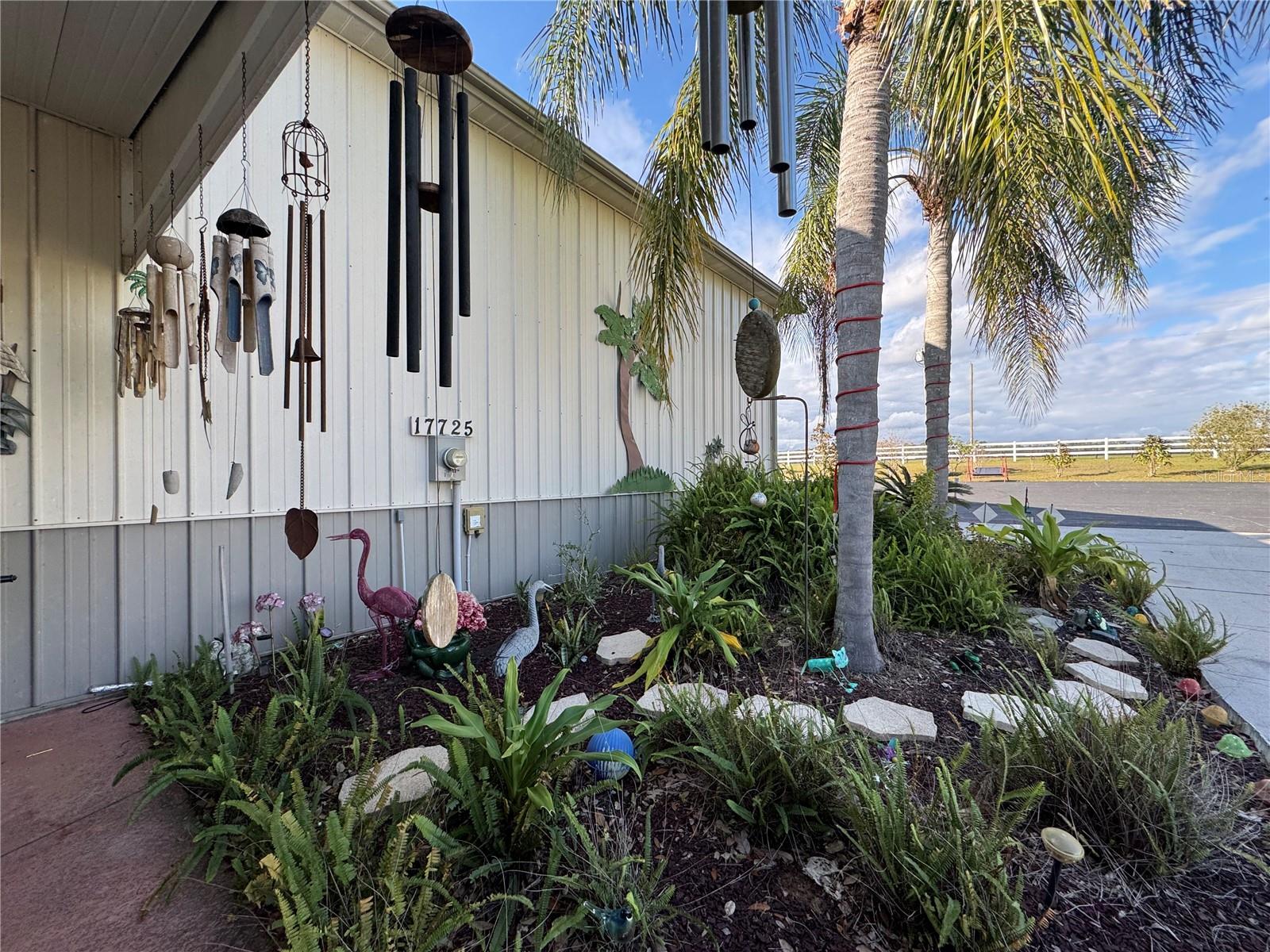 17725 POWERLINE RD — photo 18
