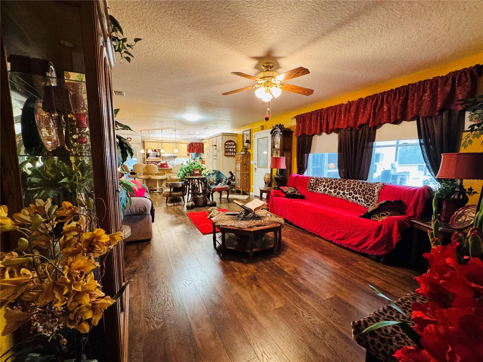 17725 POWERLINE RD — photo 25