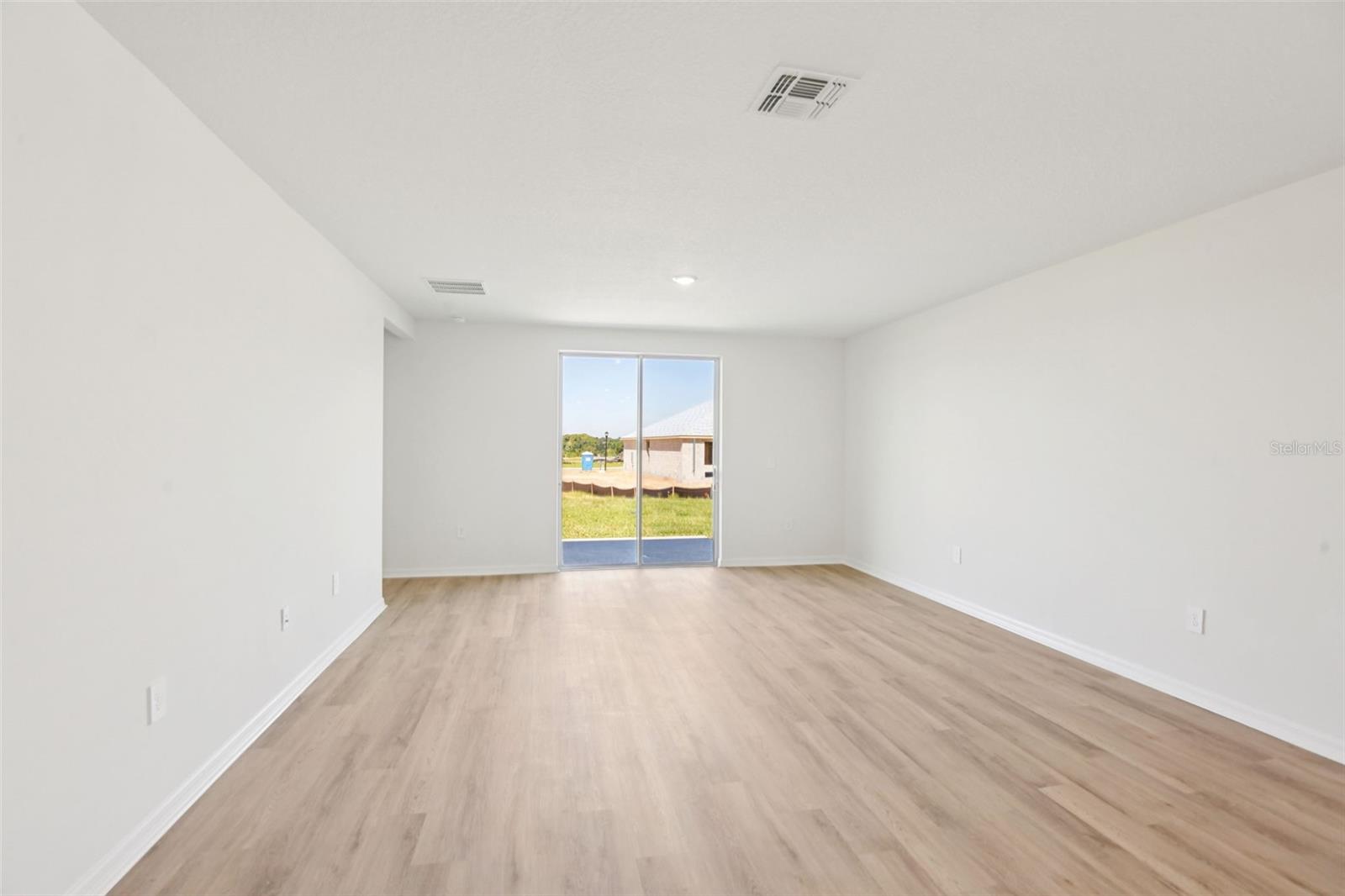 12597 HOMELAND DR — photo 13