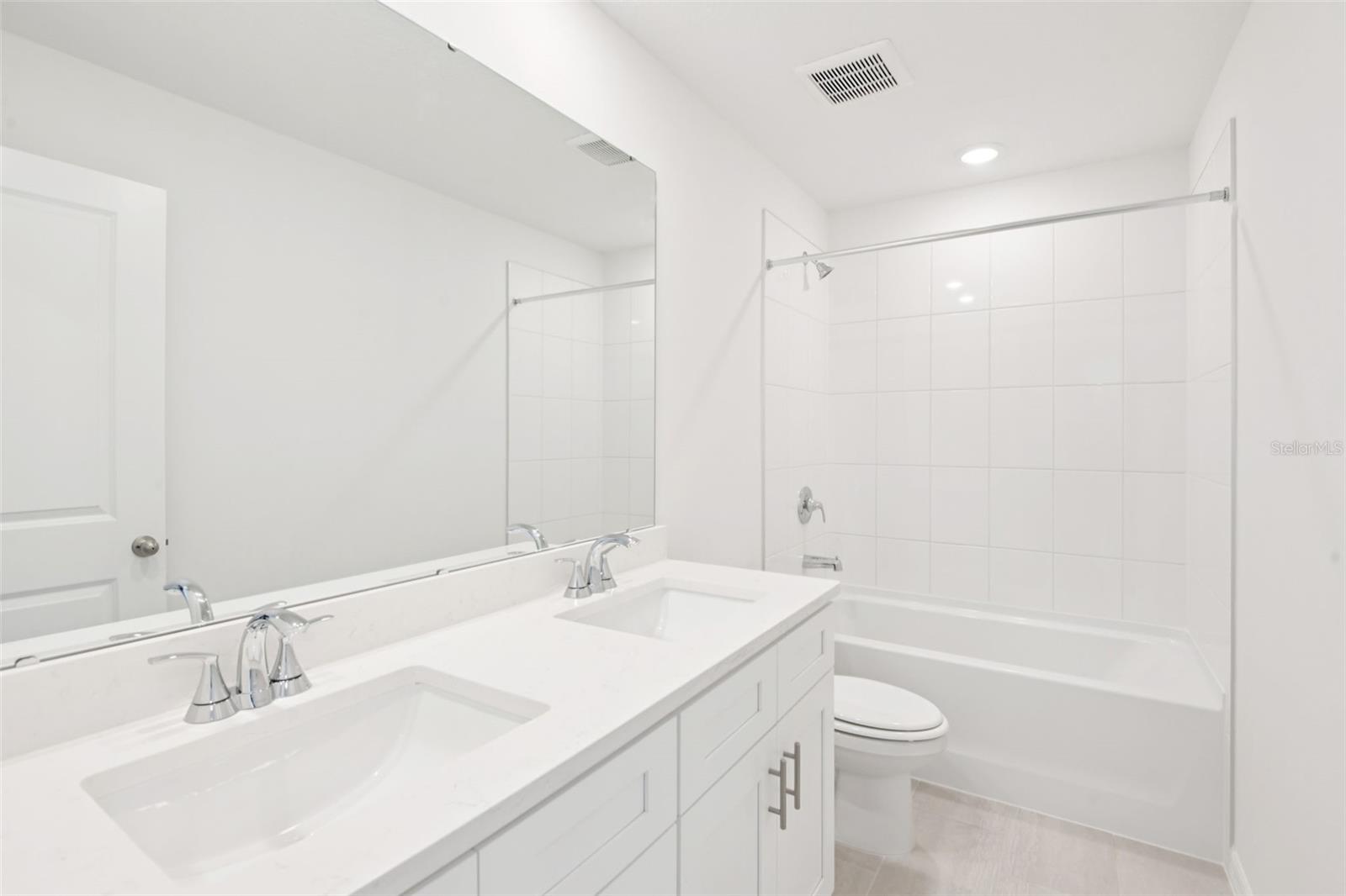 12597 HOMELAND DR — photo 26