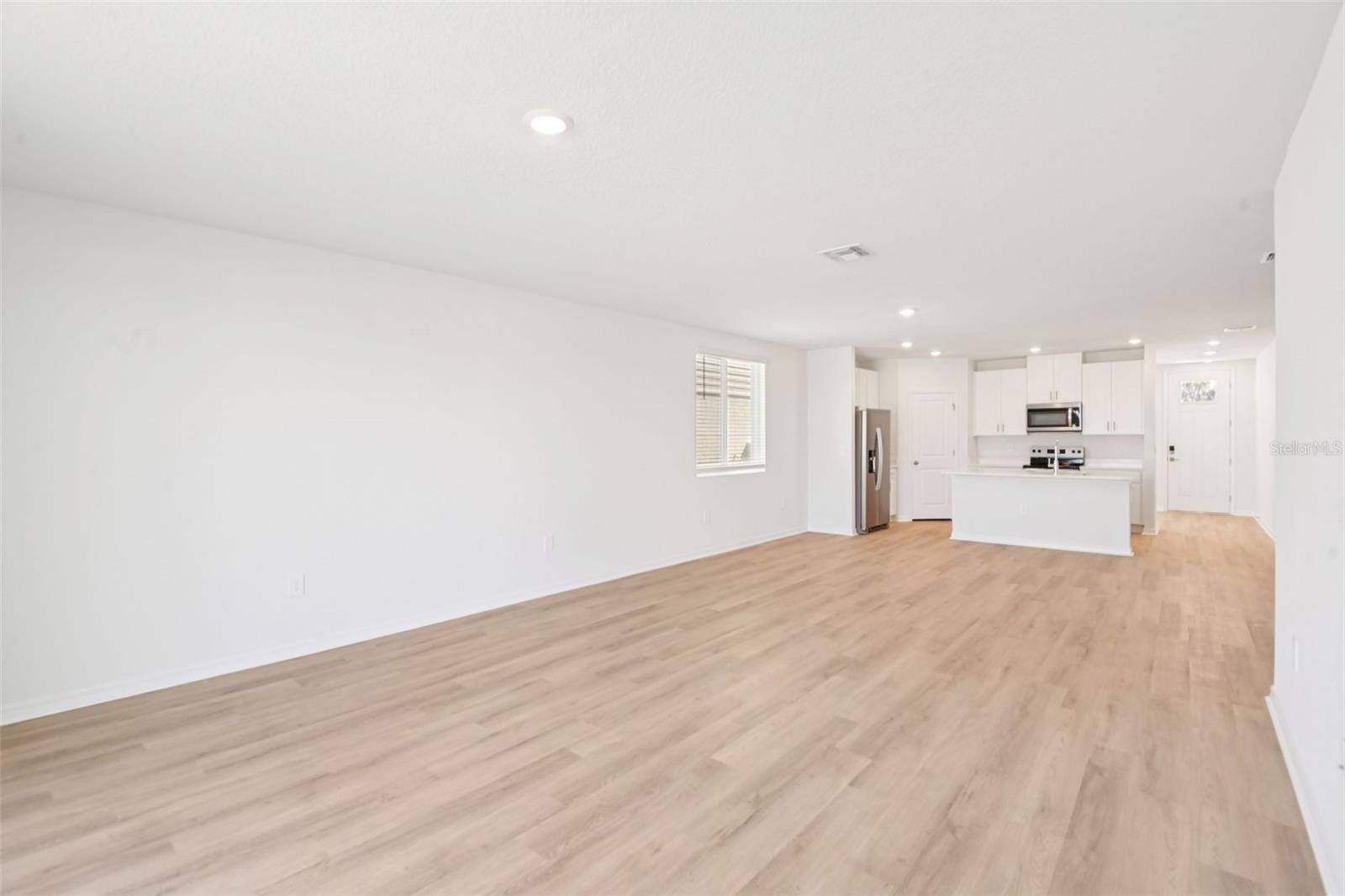 12597 HOMELAND DR — photo 10