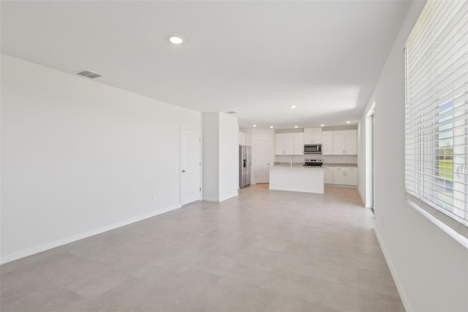 12589 HOMELAND DR — photo 9