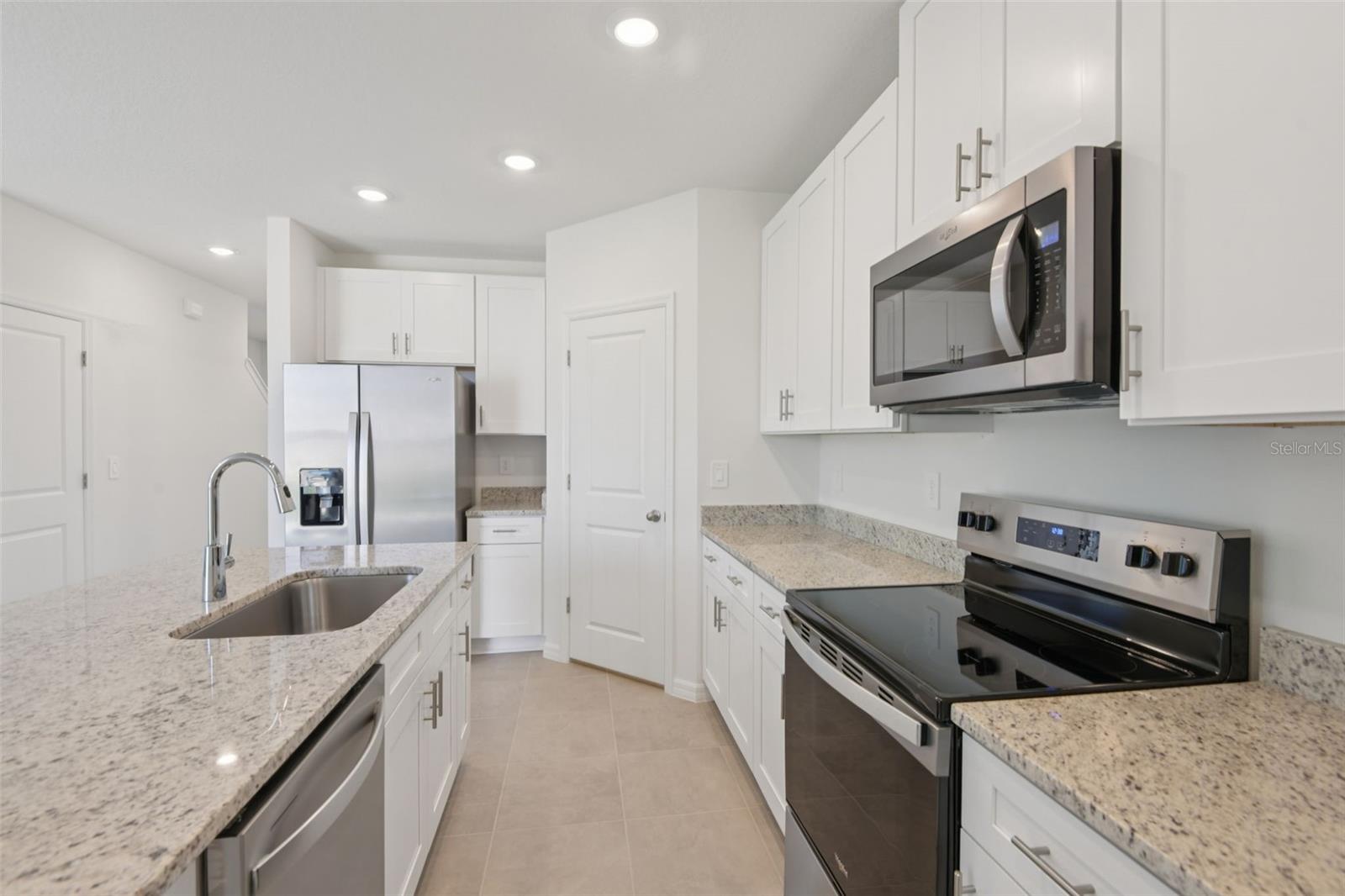 12589 HOMELAND DR — photo 14