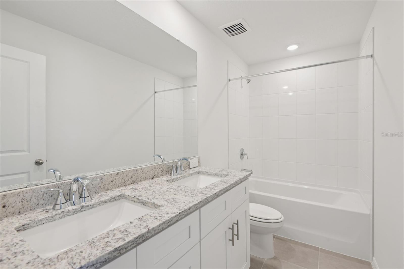 12589 HOMELAND DR — photo 30