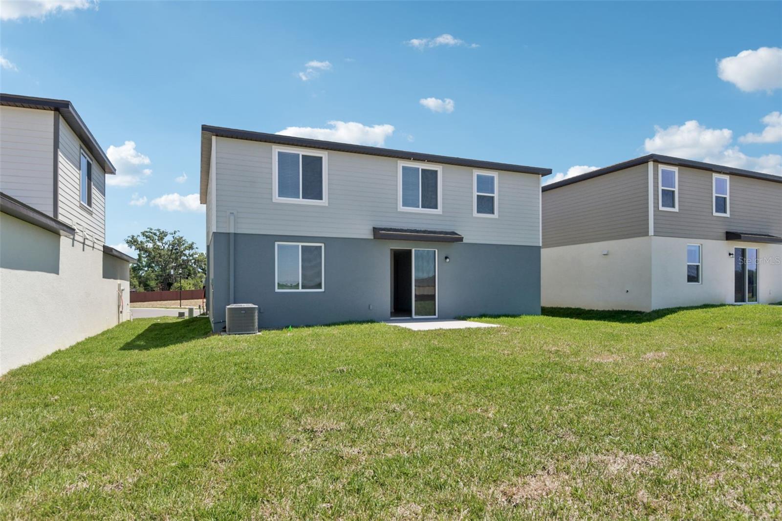 12589 HOMELAND DR — photo 37