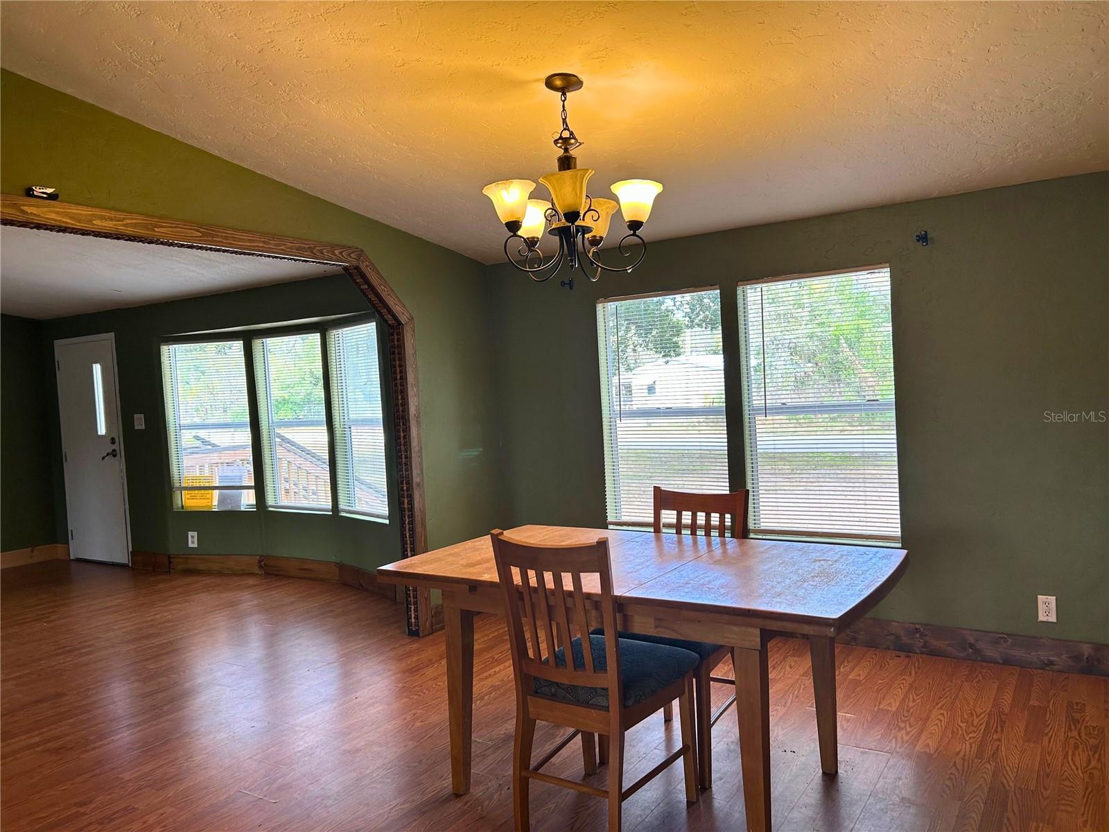 9867 JEROME DR — photo 12