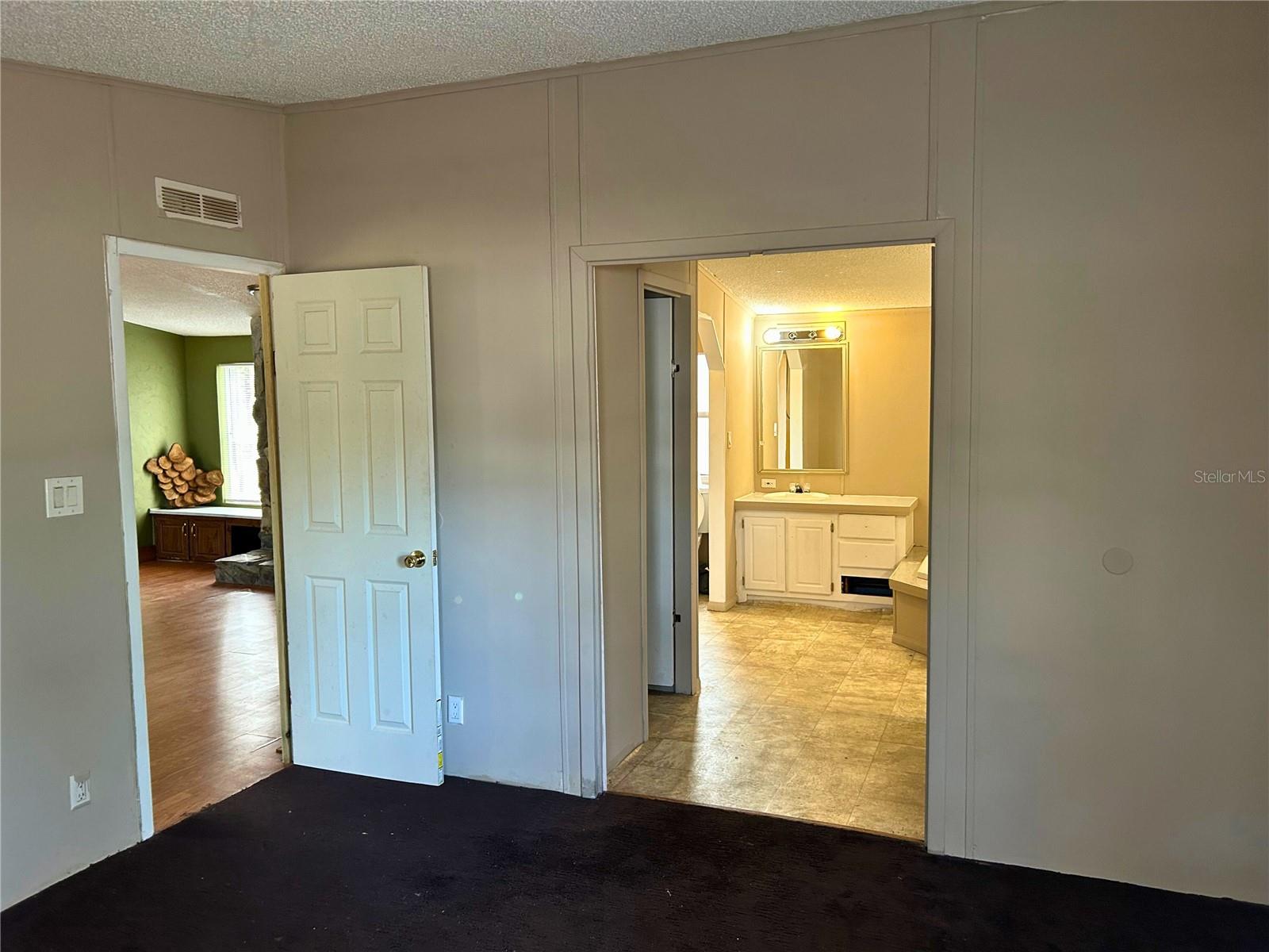 9867 JEROME DR — photo 9