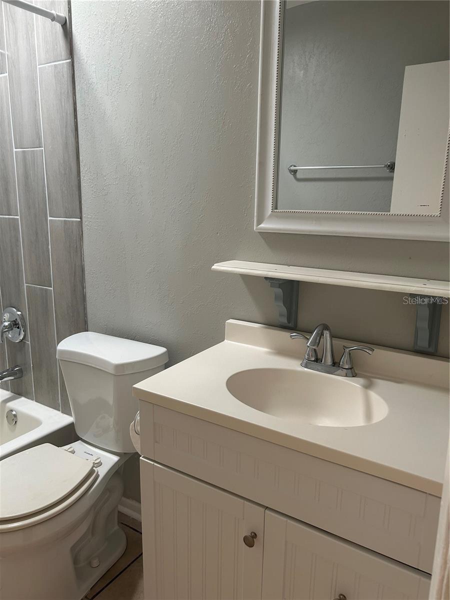 232 BEVERLY BLVD — photo 24