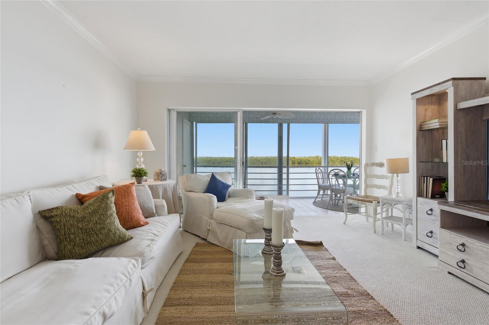4420 EXETER DR #303 — photo 3