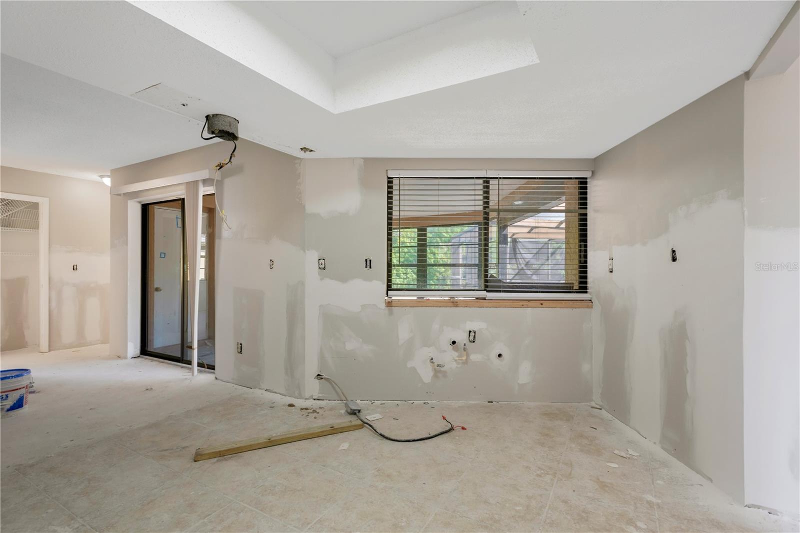 6507 MANILA PALM WAY — photo 16