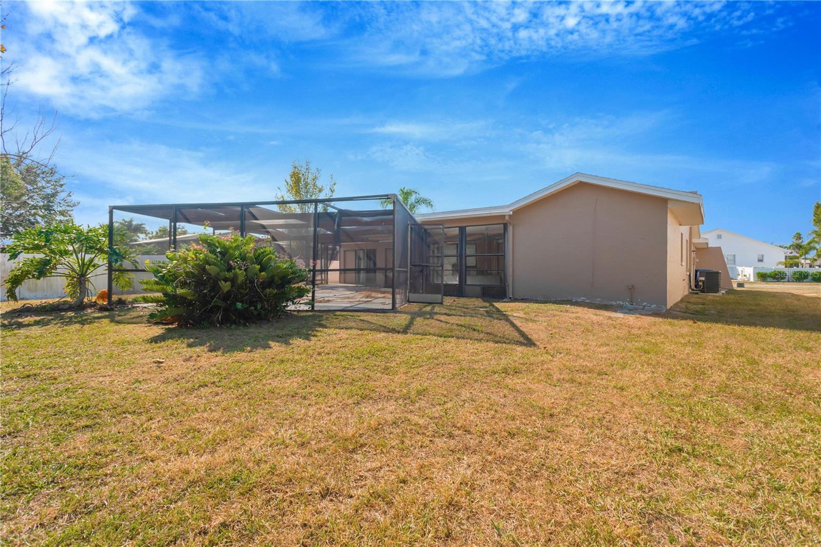 6507 MANILA PALM WAY — photo 26