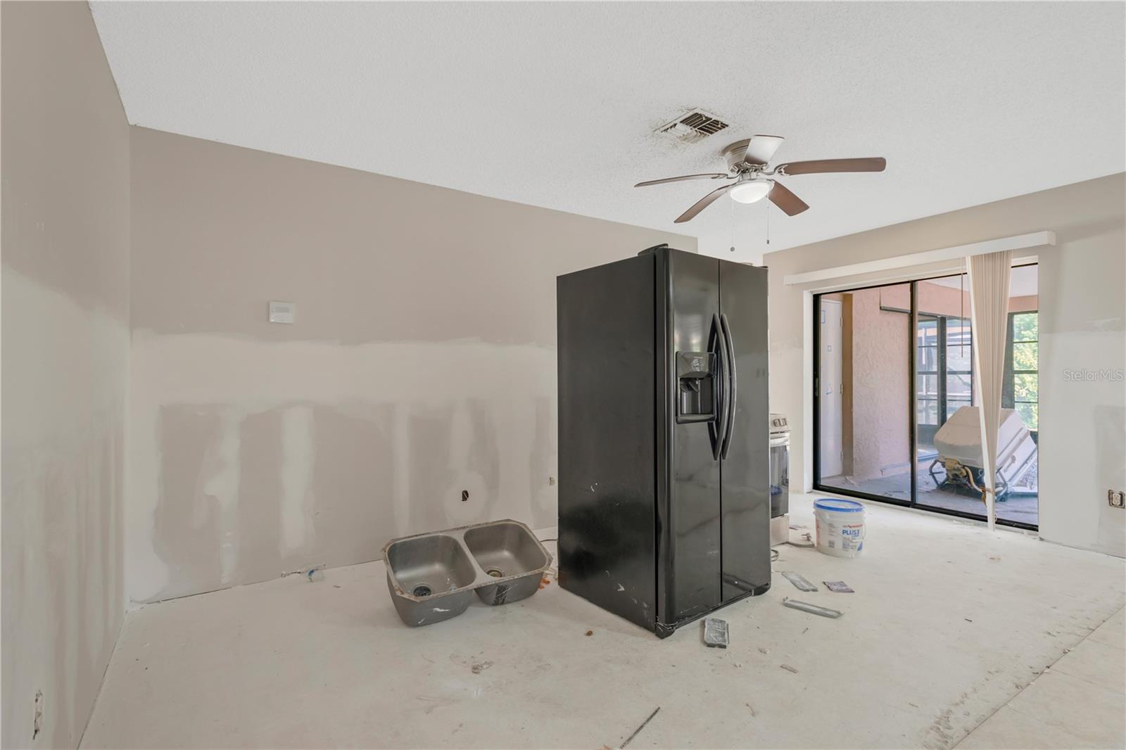 6507 MANILA PALM WAY — photo 13