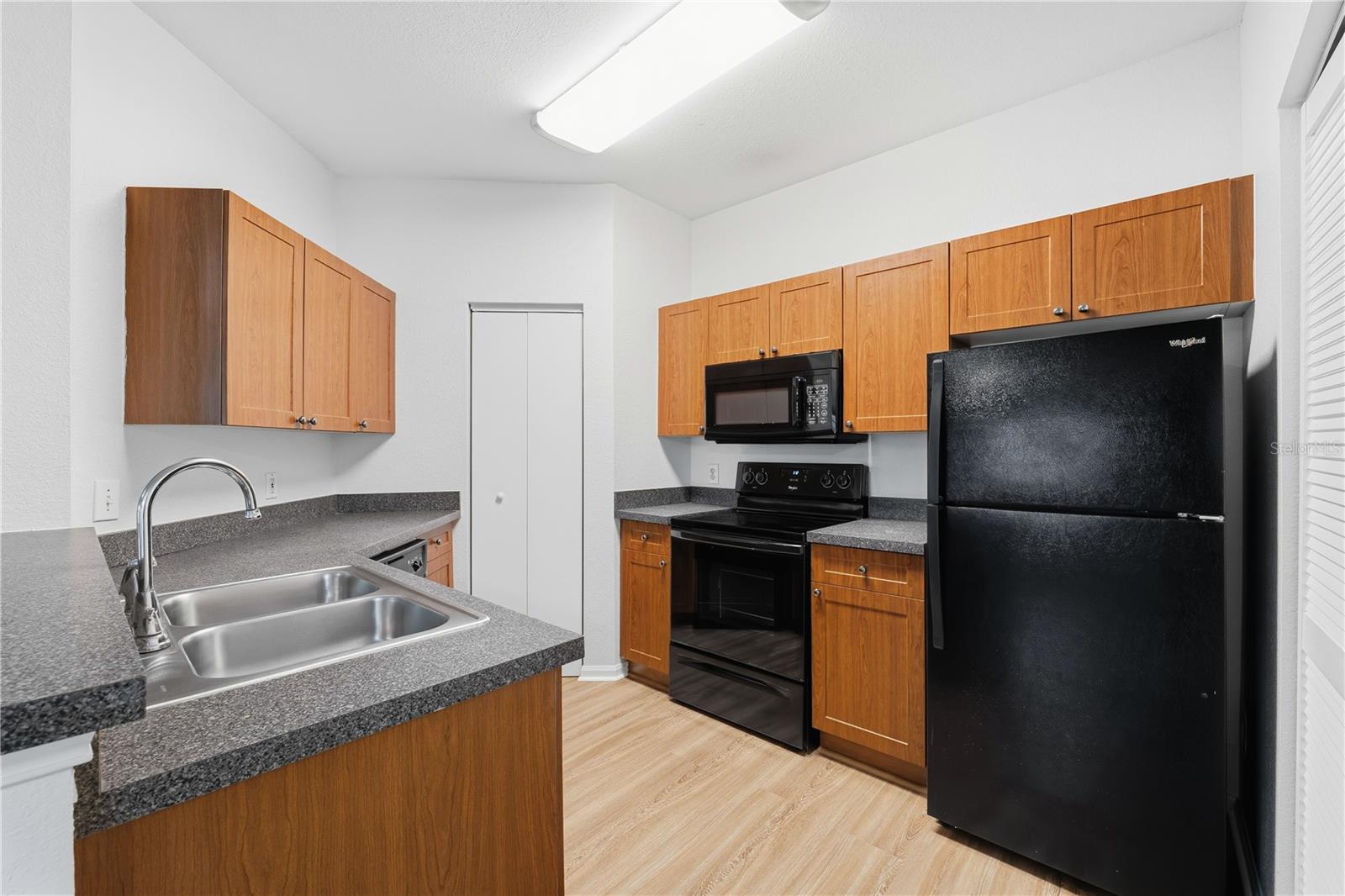2171 PORTOFINO PL #7-2723 — photo 9