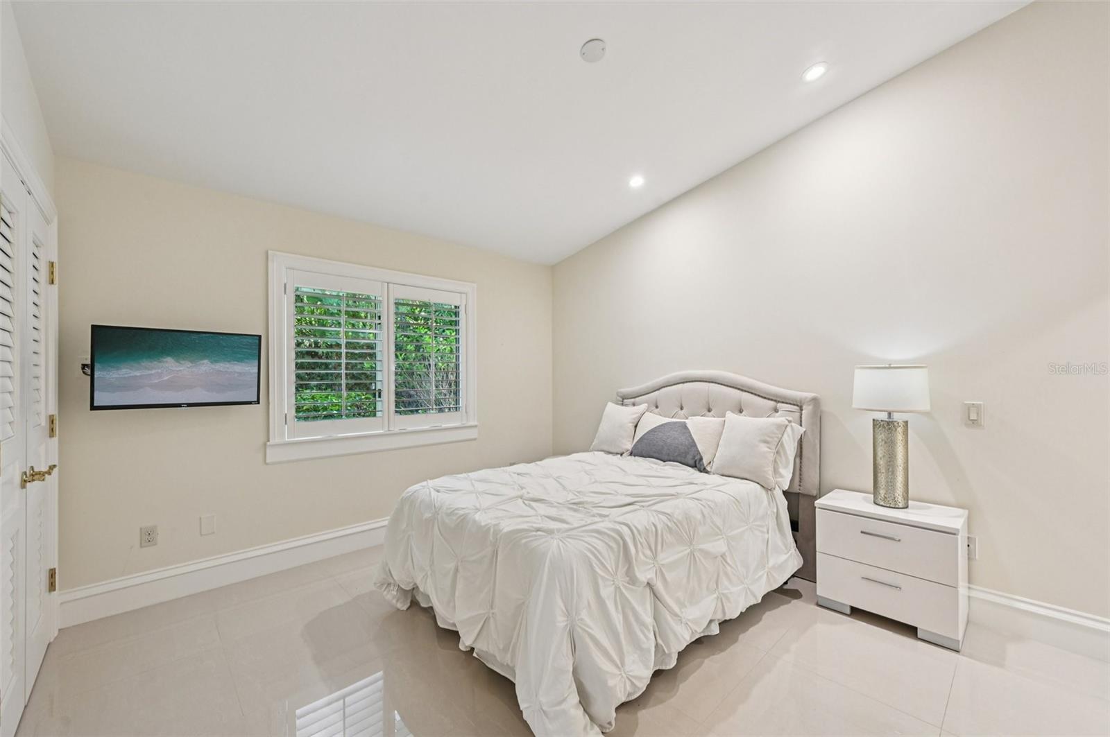 1121 MORNINGSIDE PL — photo 13